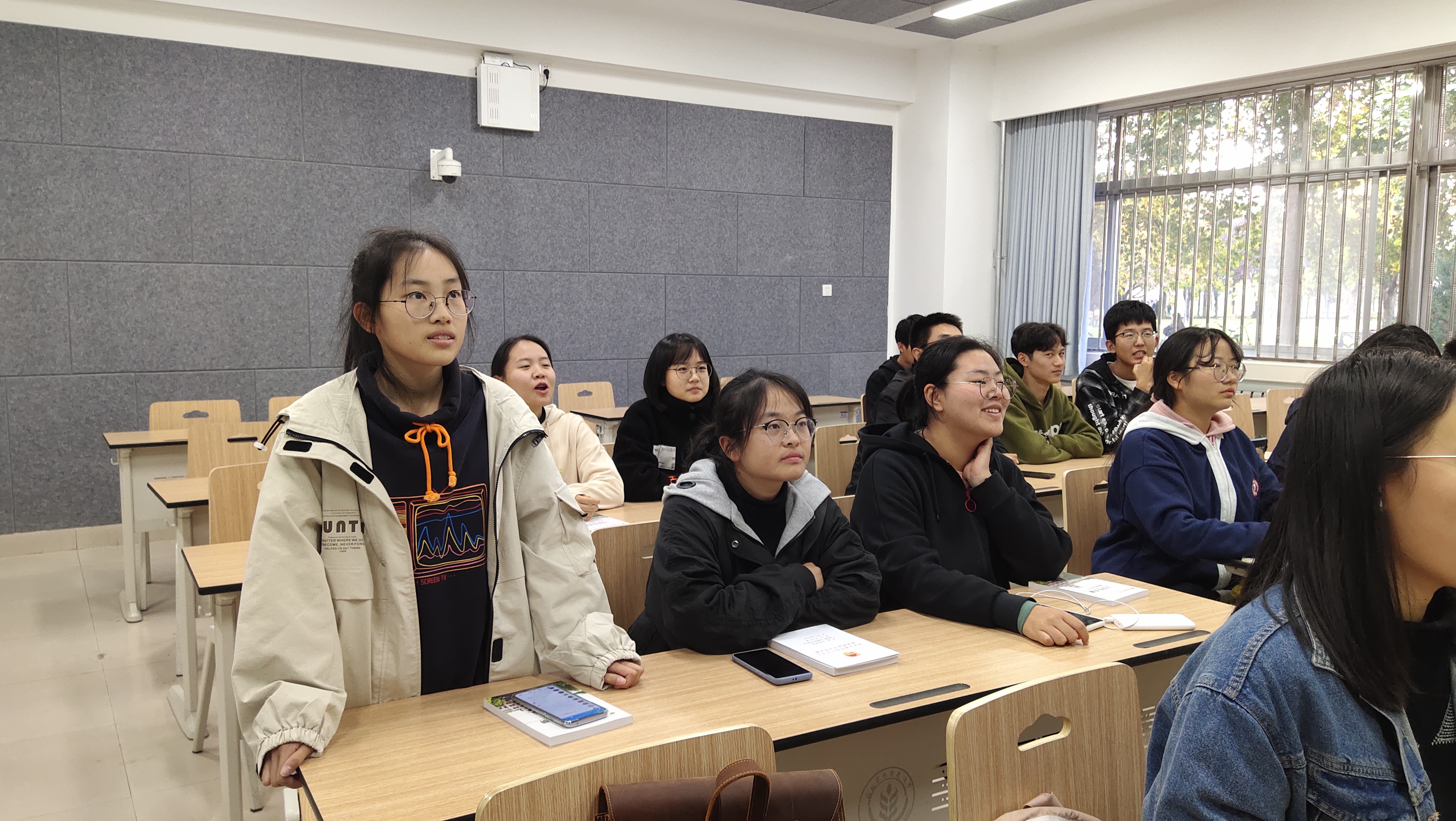 9b5743b611d849dd8f4ecef54950780d.jpg 9b5743b611d849dd8f4ecef54950780d.jpg