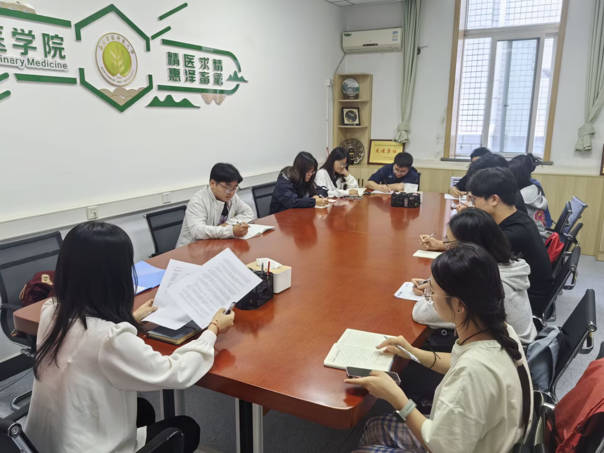 交流发言.jpg