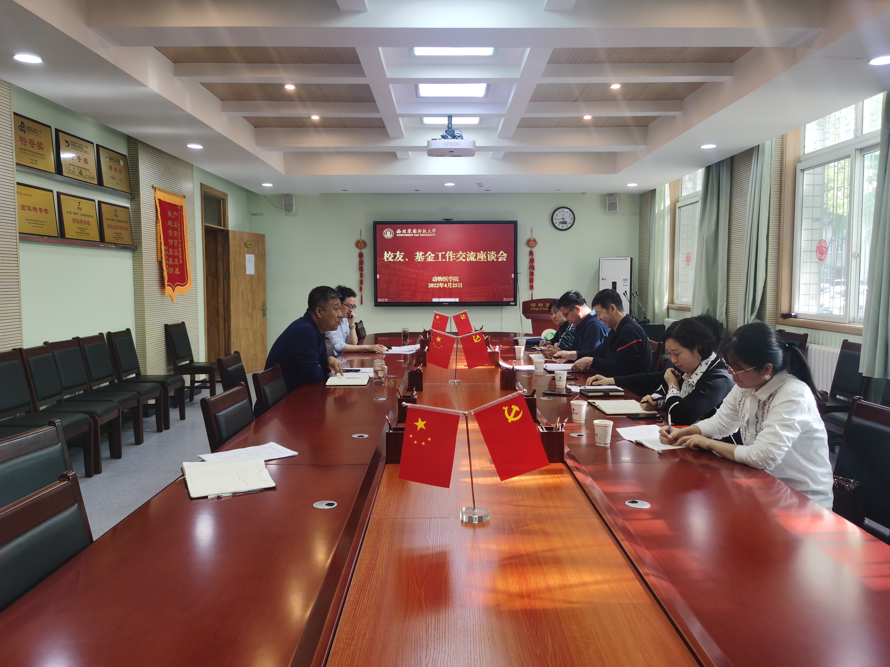 80a603b0efb04b9384ba118aa31f5b49.jpg 80a603b0efb04b9384ba118aa31f5b49.jpg