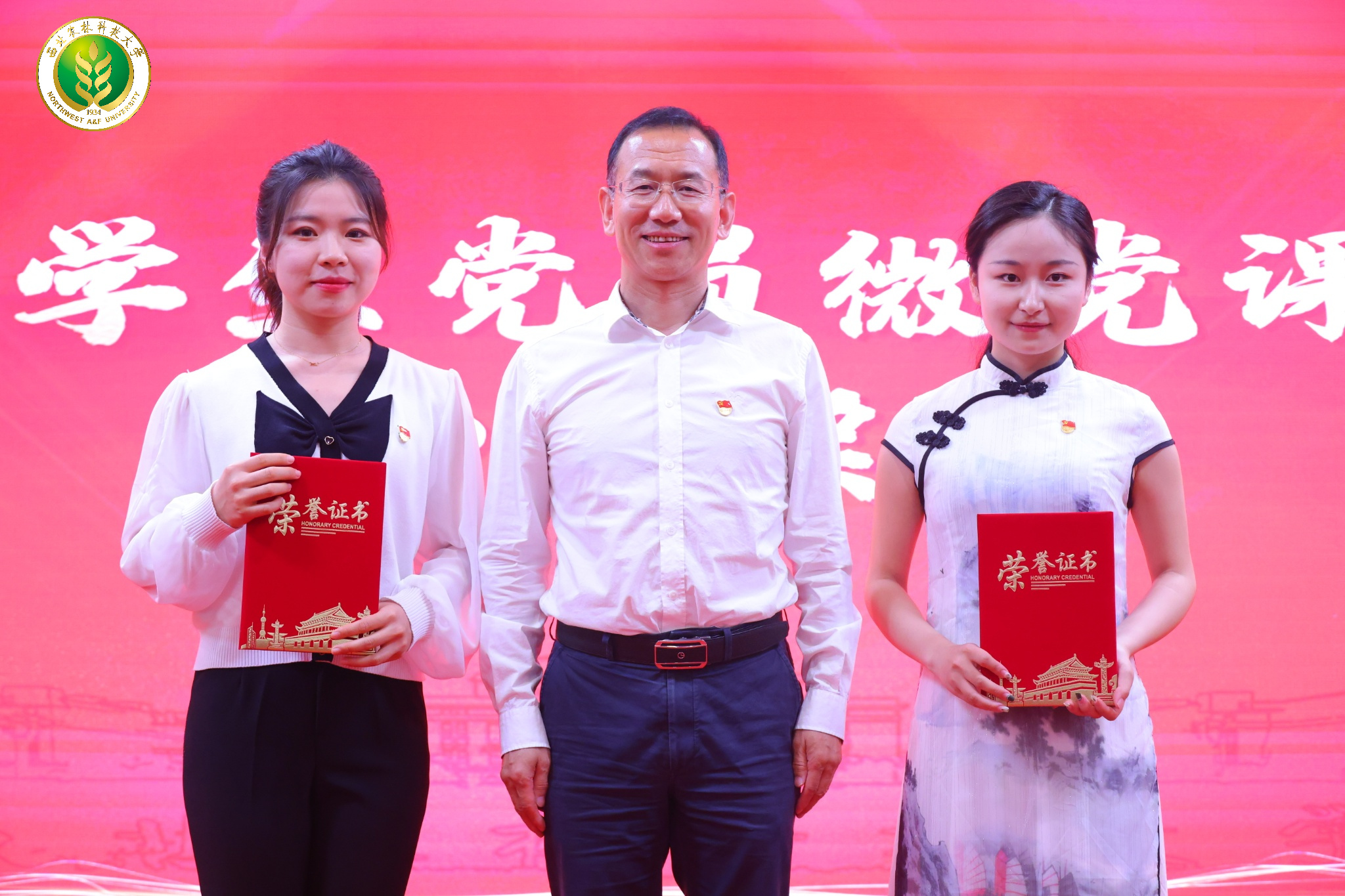 64ac4f1ea4214b9f807e70cc99e96709.jpg 64ac4f1ea4214b9f807e70cc99e96709.jpg