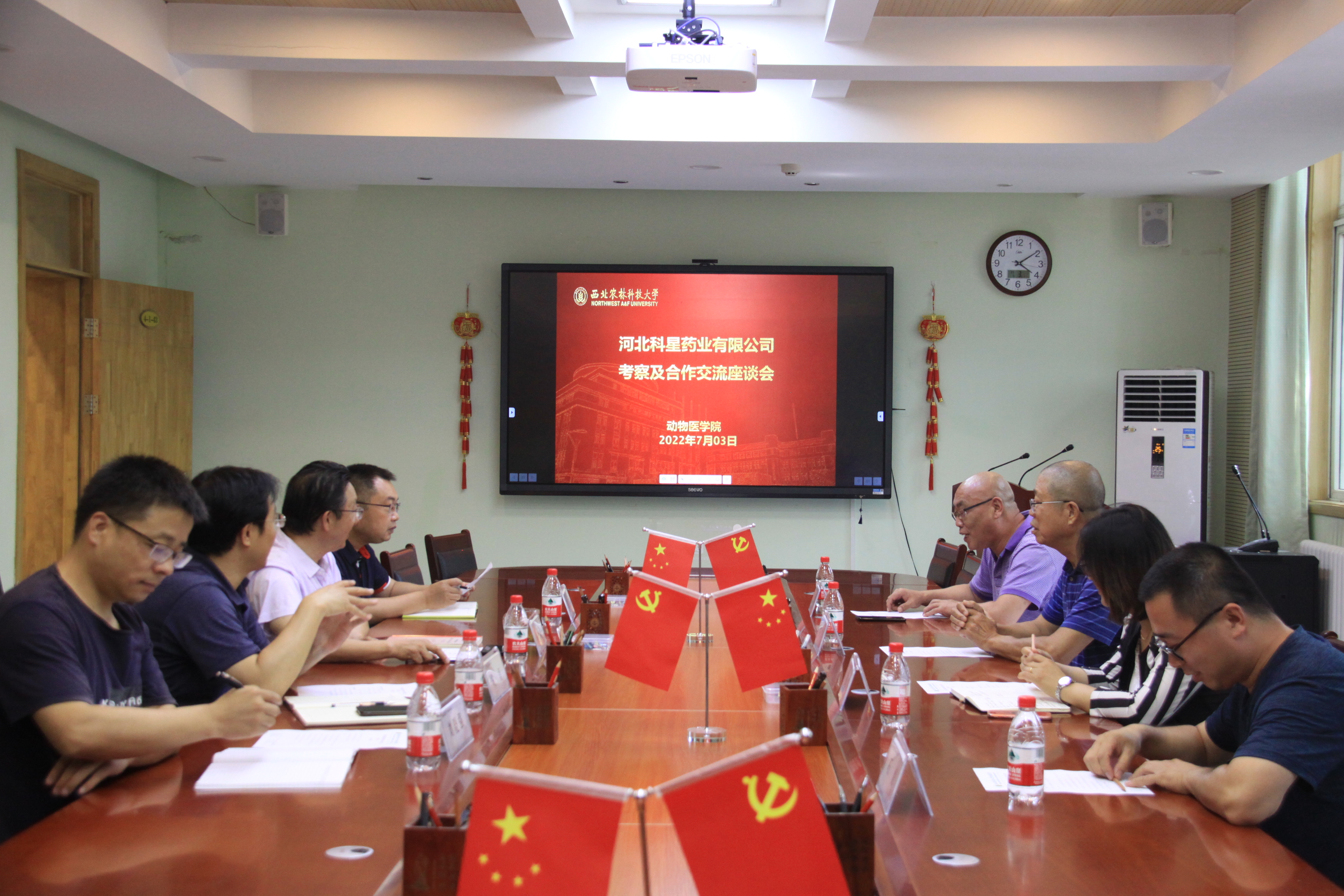 0580841cb8014937b1fba2ab0b849bb5.jpg 0580841cb8014937b1fba2ab0b849bb5.jpg