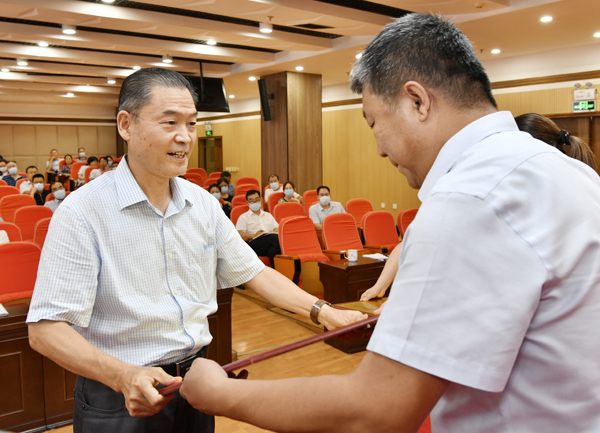 749dbd520b5348a280634c86fe83018a.jpg 749dbd520b5348a280634c86fe83018a.jpg