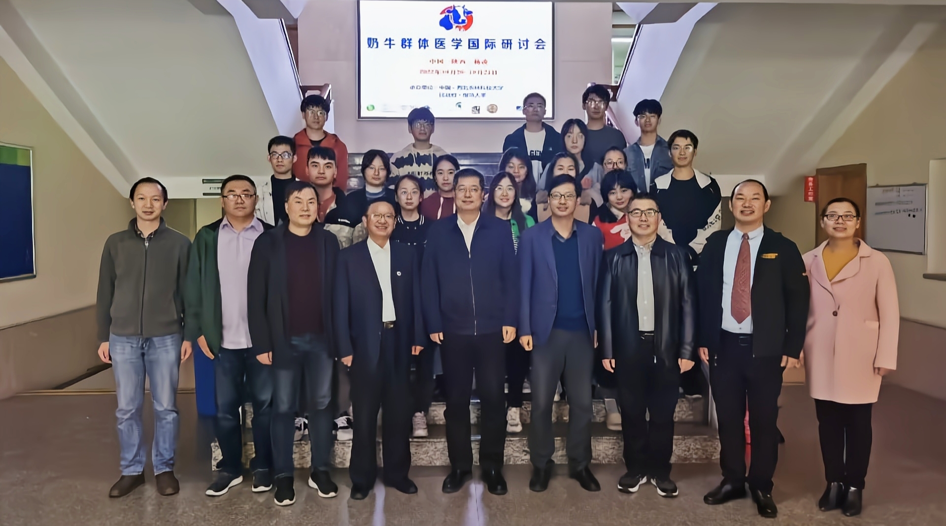 90f82a1b739f410fb31c91af904b0381.jpg 90f82a1b739f410fb31c91af904b0381.jpg