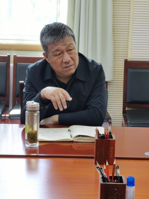 4ee2ddfe9c924ead87964588f12e5f6b.jpg 吴继东.jpg