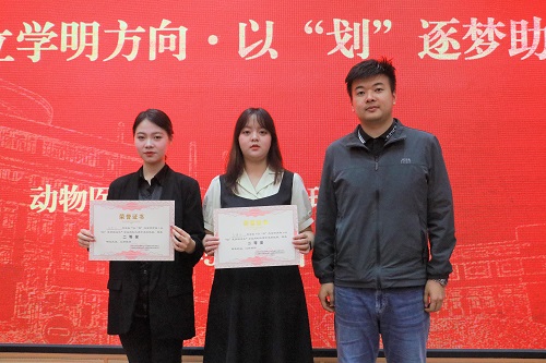 6968e126a77b4b95b62571b9a274b97f.jpg 6968e126a77b4b95b62571b9a274b97f.jpg